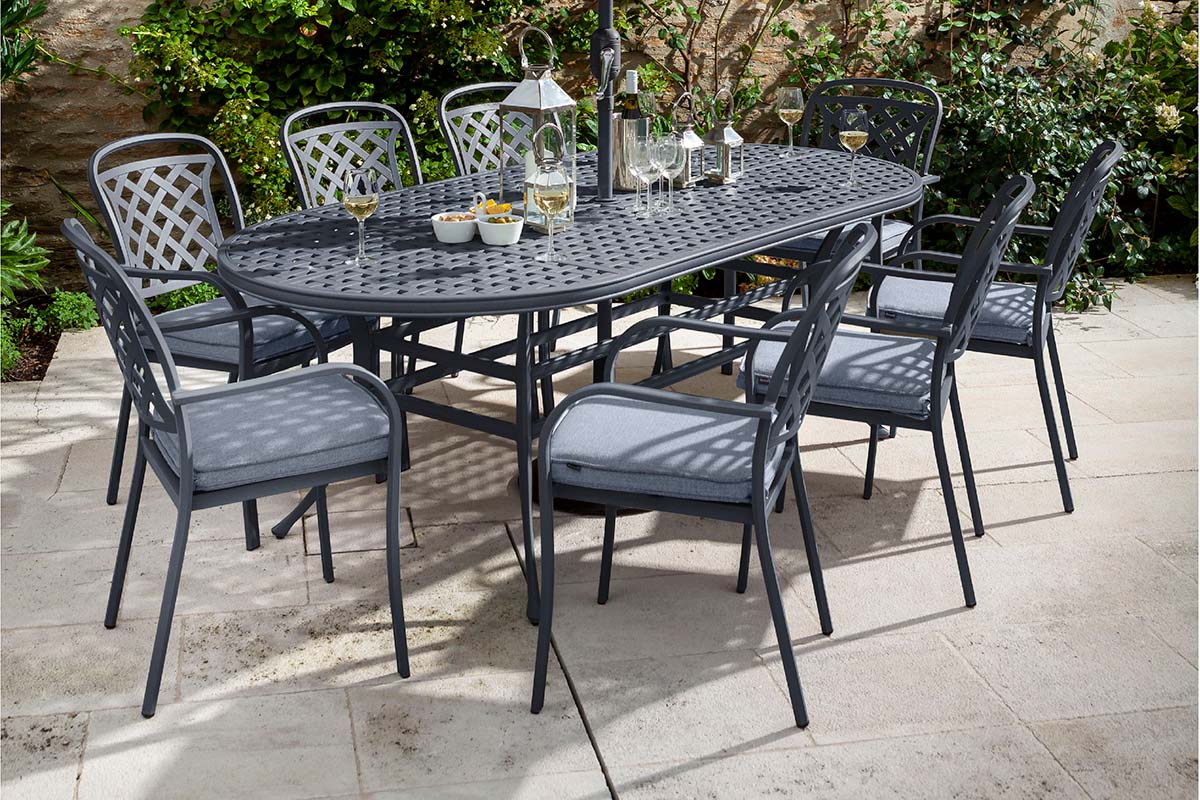 Berkeley 8 Seat Oval Dining Set
