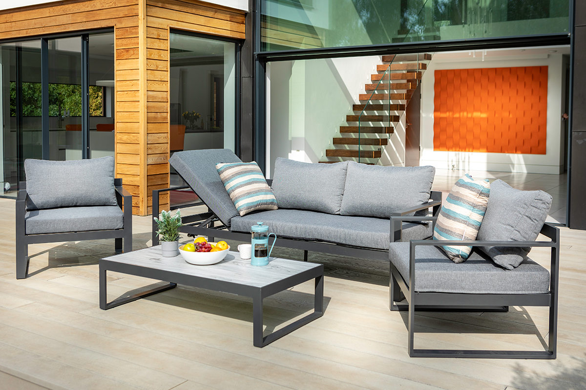 Vienna 3 Seat Lounge Set with Integrated Lounger